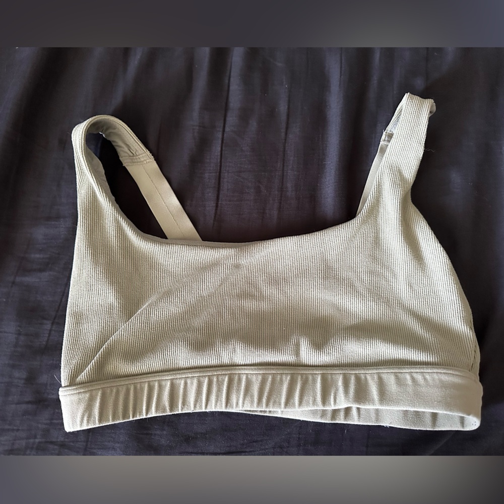 Light Green Athleta Sports Bra - Size Medium